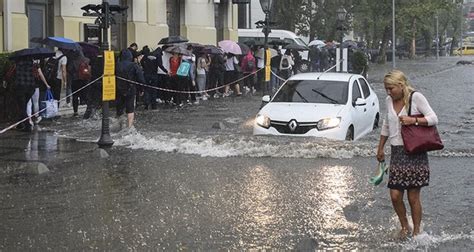 Chanchalon'ın İstanbul Konseri: Taylandlı Pop Yıldızı Türkiye'yi Fethediyor mu?