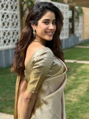  Janhvi Kapoor'un İstanbul Konseri: Bollywood Şıklığından Türk Lezzetlerine Bir Yolculuk!